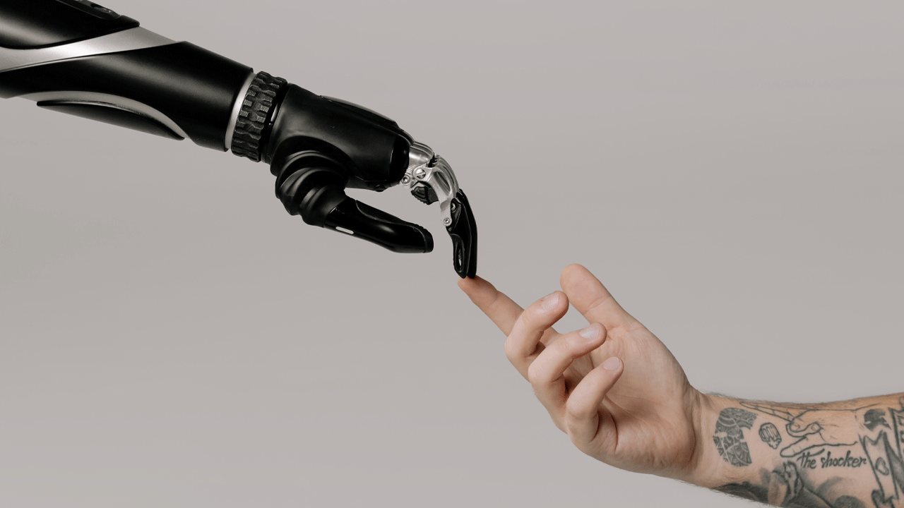 robot and human