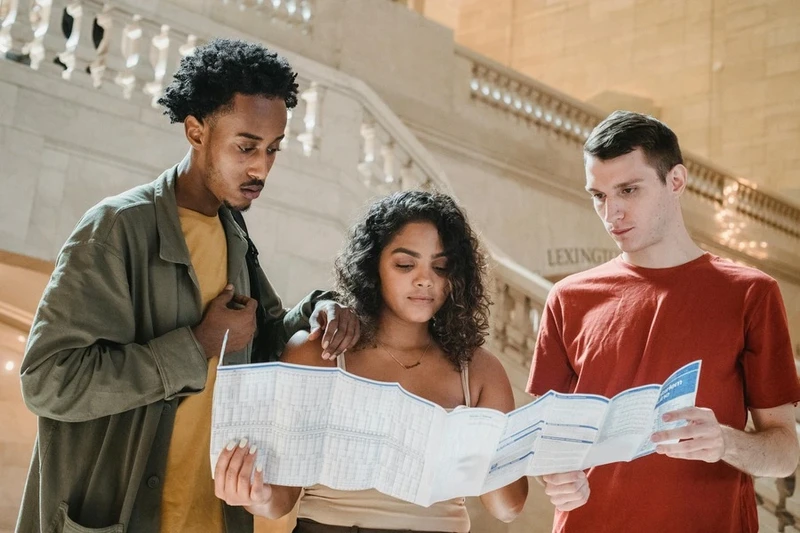 Foreign students learn English