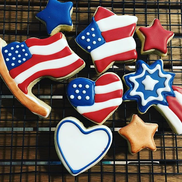 4th of July cookies! #4thofjulycookies #independenceday Taking local orders