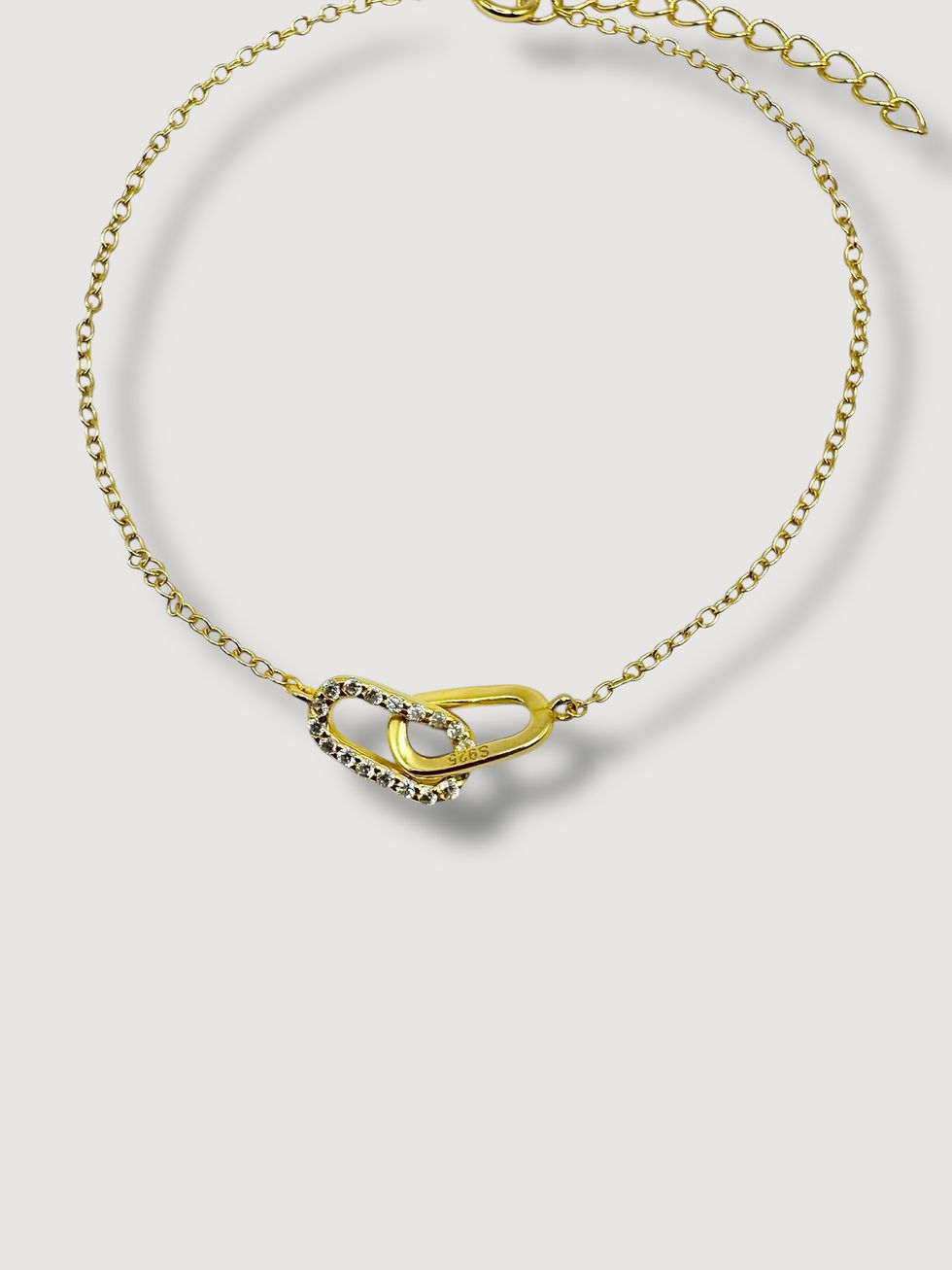 Thumbnail: Gold Paperclip Bracelet