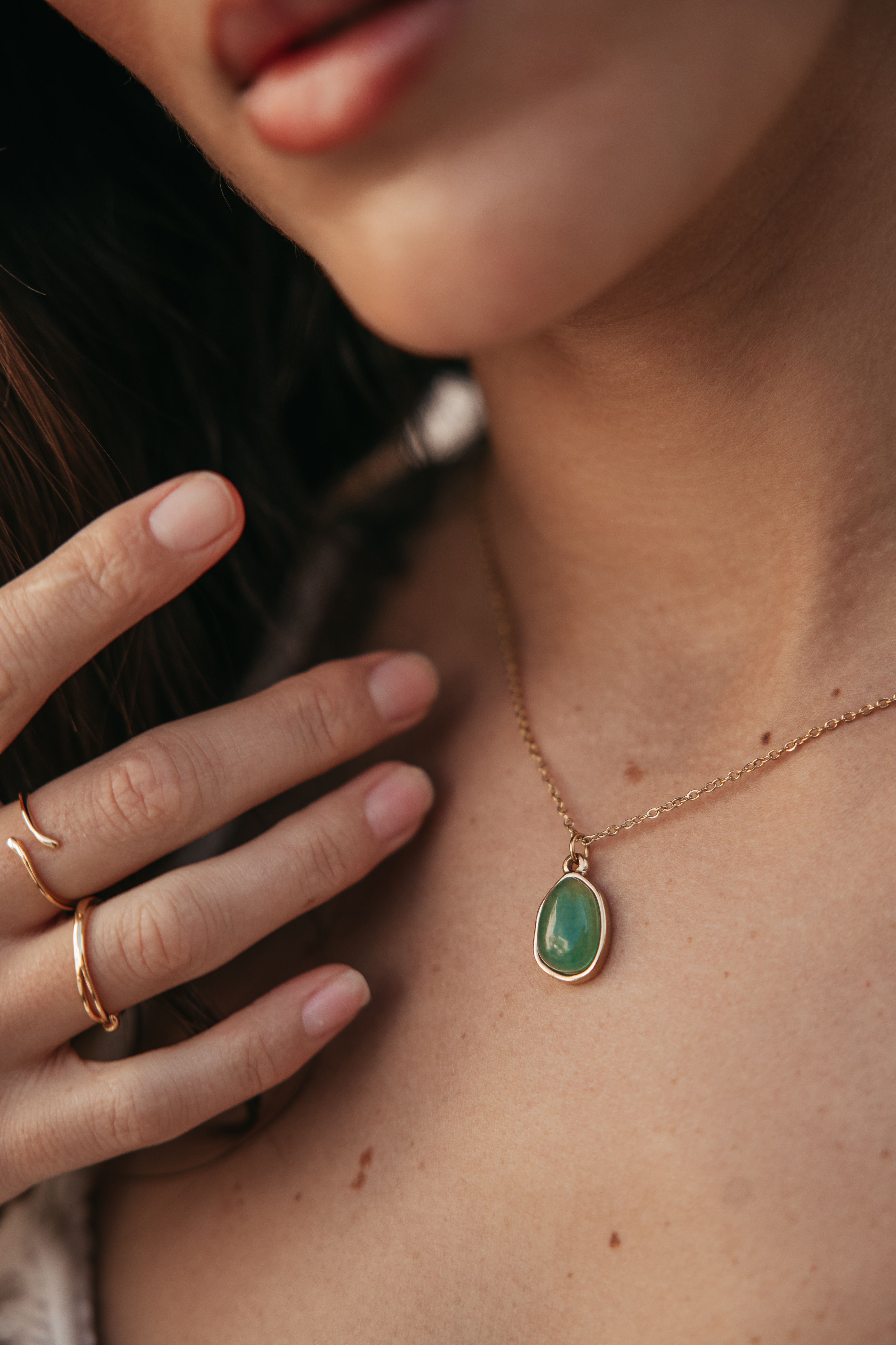 Jade Gemstone Pendant Necklace