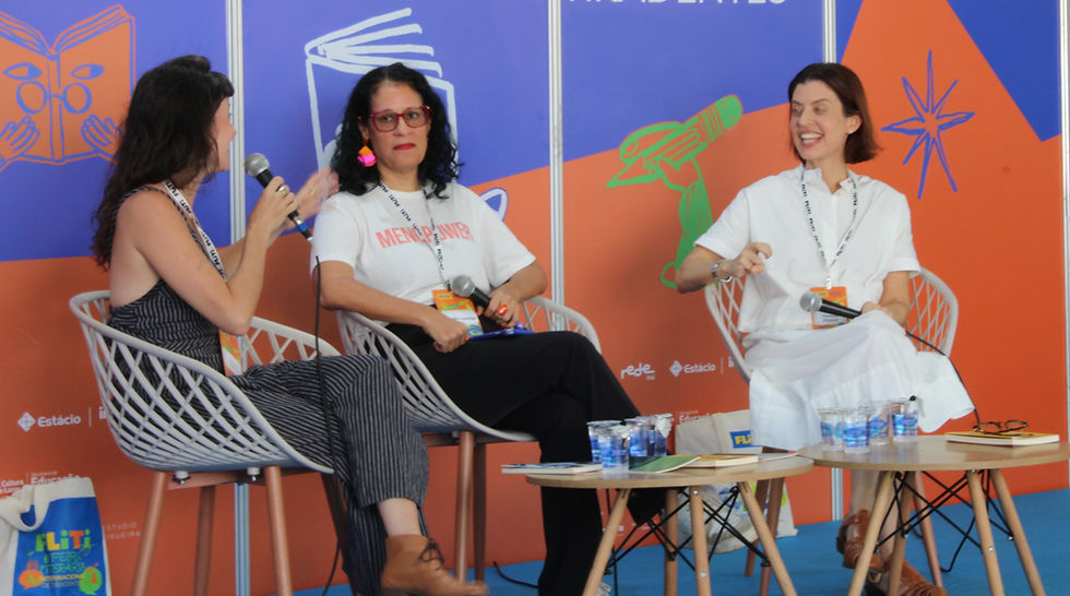 Rita de Podestá, Cláudia Lamego, Clarisse Escorel.