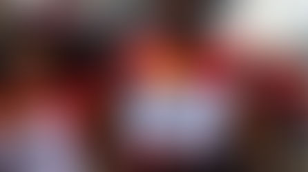 Mulher negra segura cartaz na Marcha das Mulheres Negras