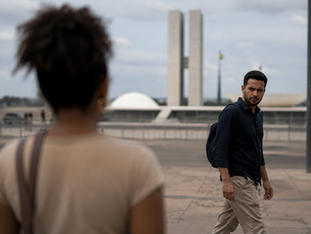 Mulher negra é vítima de homem branco no congresso nacional