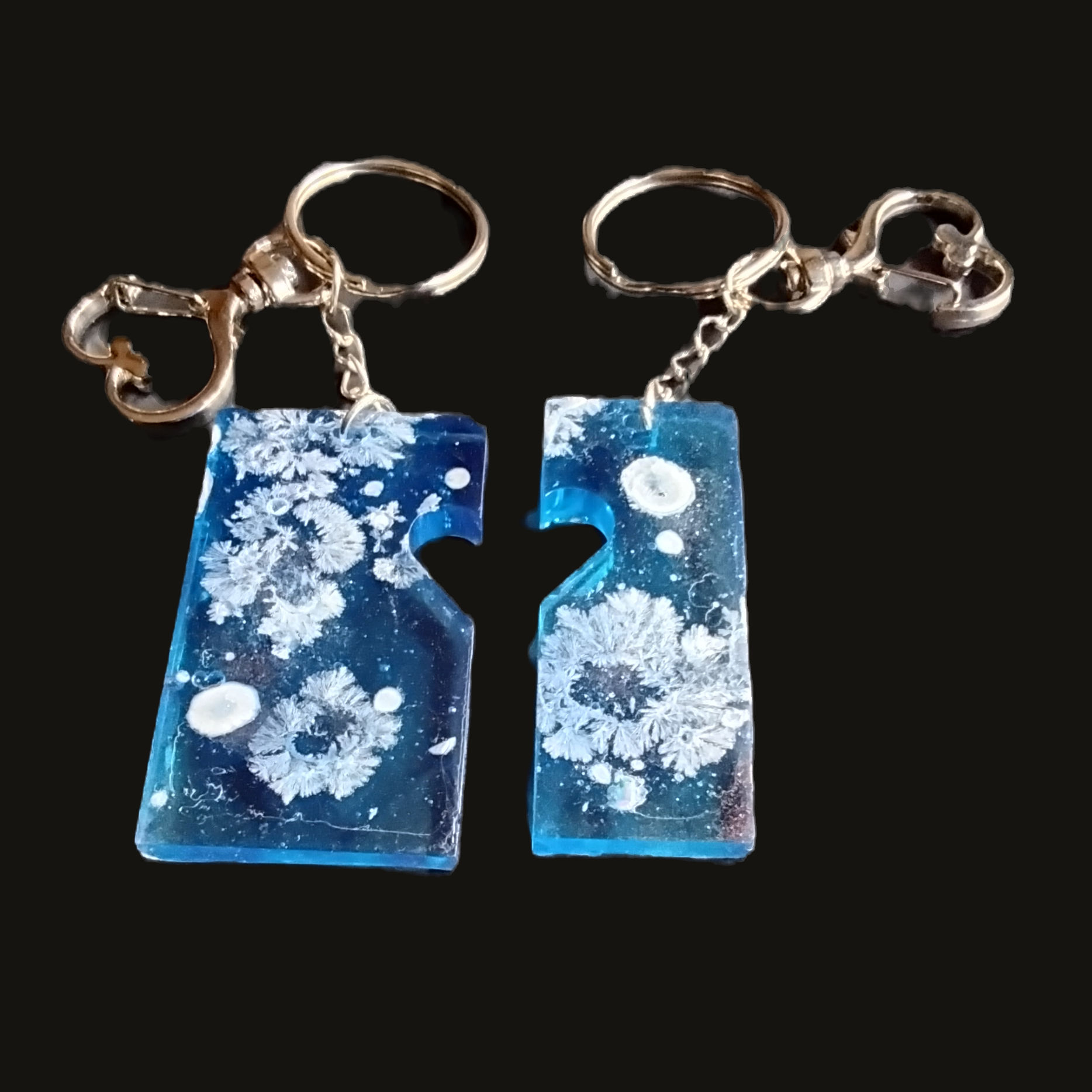 Blue Twin Key Chains With Imitation Snow Crystals
