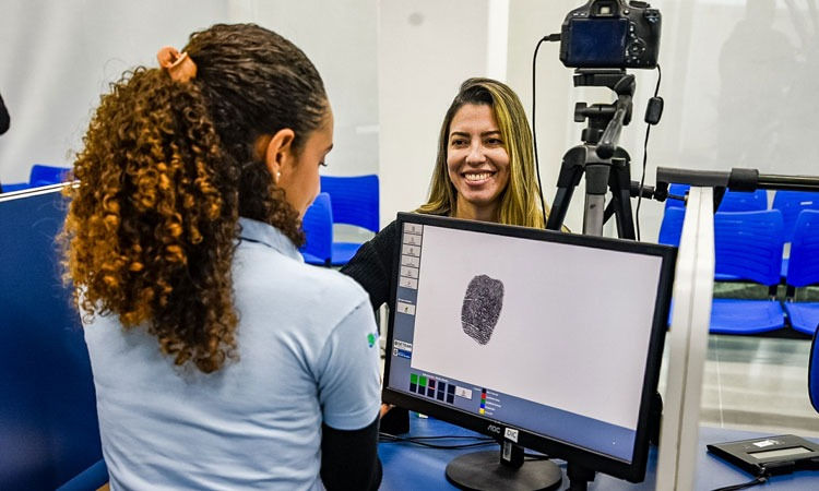 Detran RJ abre os postos neste sábado (30/5) para emissão da nova Carteira de Identidade Nacional (CIN)