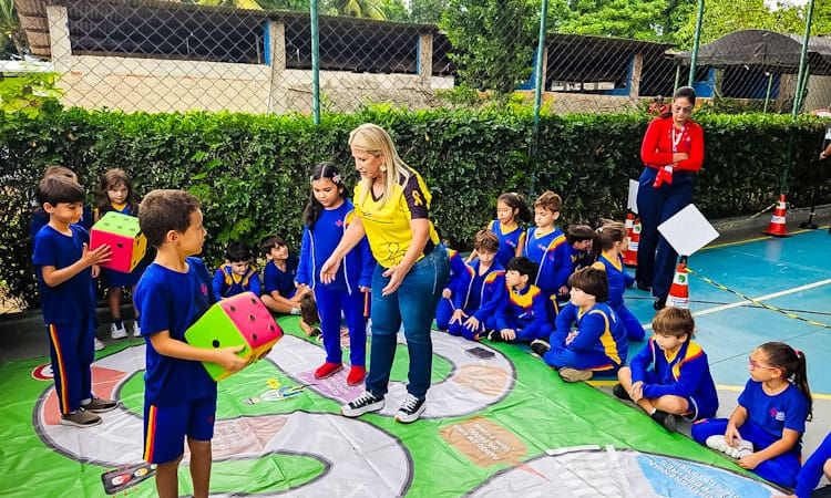 Maio Amarelo: Detran RJ lança campanha de prevenção a acidentes de trânsito