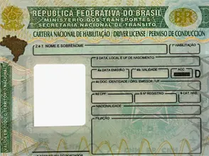 Especialista alerta sobre prazo de validade da CNH para motoristas profissionais