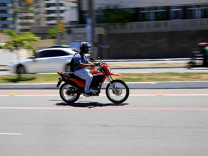 Mais da metade dos motociclistas trafegam sem CNH pelas ruas do País