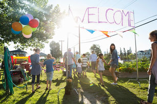 How to Navigate Busy Community Fairs (Without the Overwhelm)