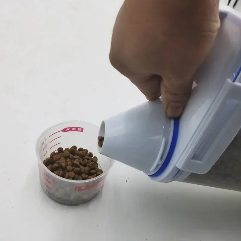 Thumbnail: 1.5kg/2kg Dog Cat Food Pail Plastic Storage Tank with Measuring Cup Container Mo