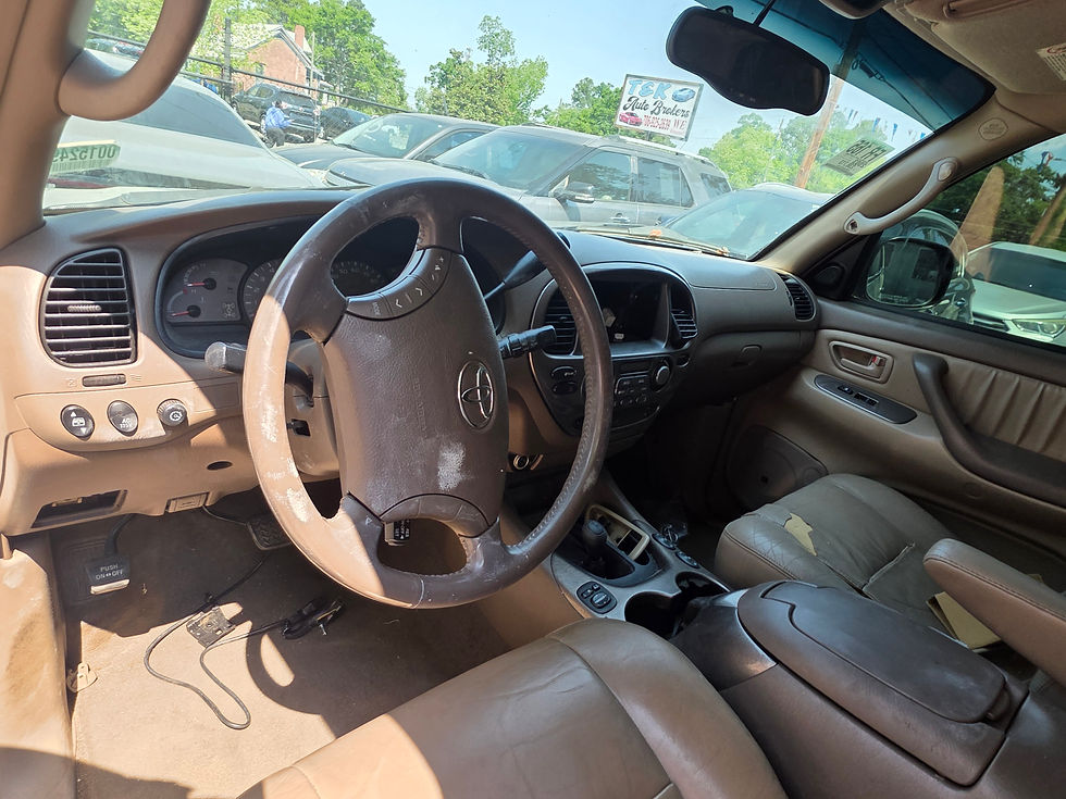 2003 Toyota Sequoia GRY Dash April 2026