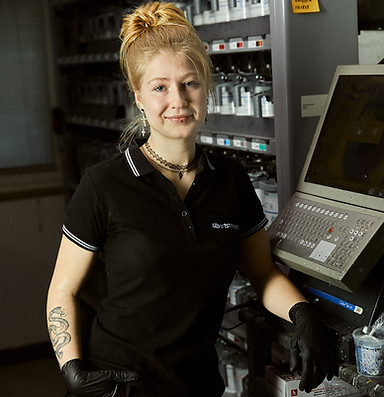ellahartung_Portrait_Corporate_dokumentarische Fotografie_Editorial_Handwerkerportrait_AUt
