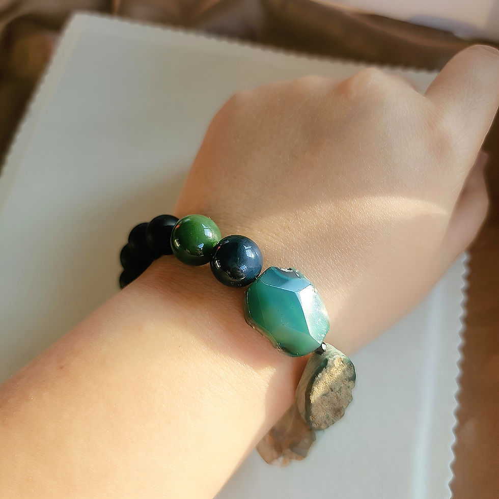 Thumbnail: Green banded agate striped slices natural gemstone bracelet