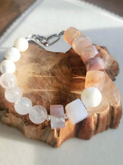 Soft pink, cream, and white gemstone bracelet with Yanyuan agate, mother of pearl, and milky quartz, inspired by Zechariah 14:7 as a Christian hope bracelet for gentle comfort and light in a dark season.