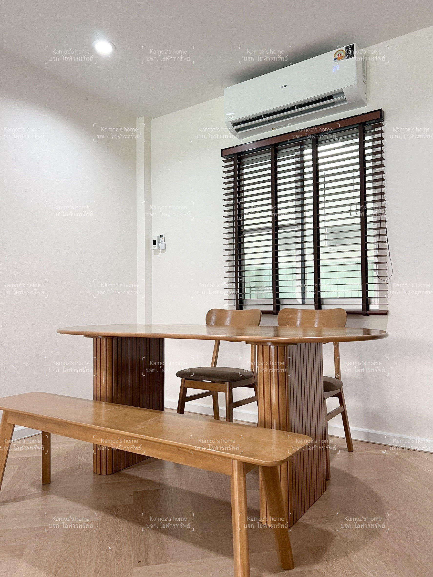 ชุดทานข้าวโต๊ะขาระแนงวงรี สีไม้สัก