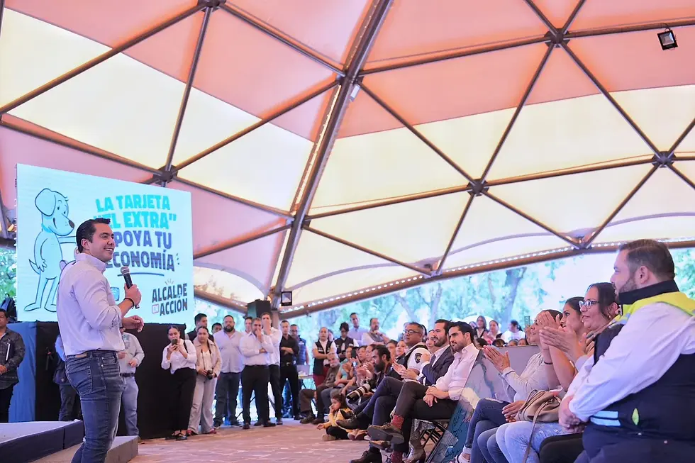 Amplia Felifer Macías transporte comunitario gratuito en Felipe Carrillo Puerto para miles de familias