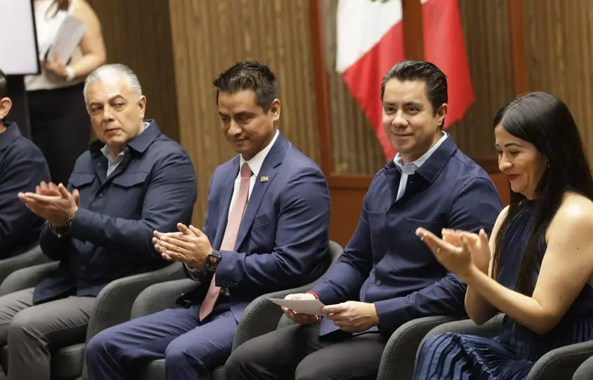 Encabeza Felifer conversatorio para fortalecer la seguridad en Querétaro