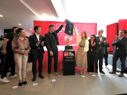 Trofeo de la Copa Mundial 2026 llega a Querétaro en gira por México