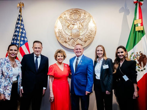 Kuri invitado del embajador de EU