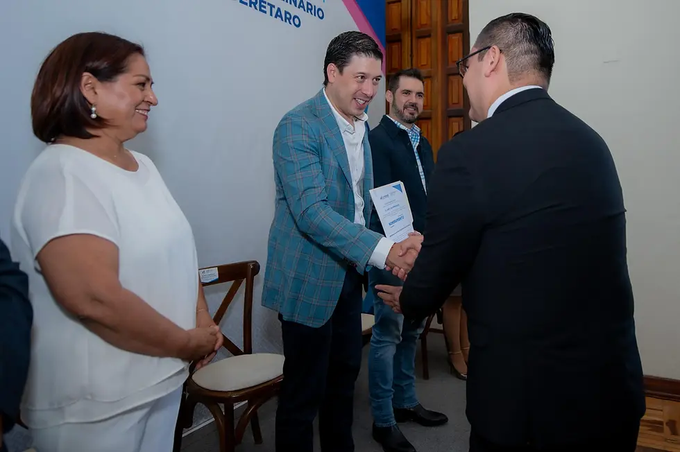 Rodrigo Monsalvo impulsa transparencia con la integración del Sistema Institucional de Archivos en El Marqués_2