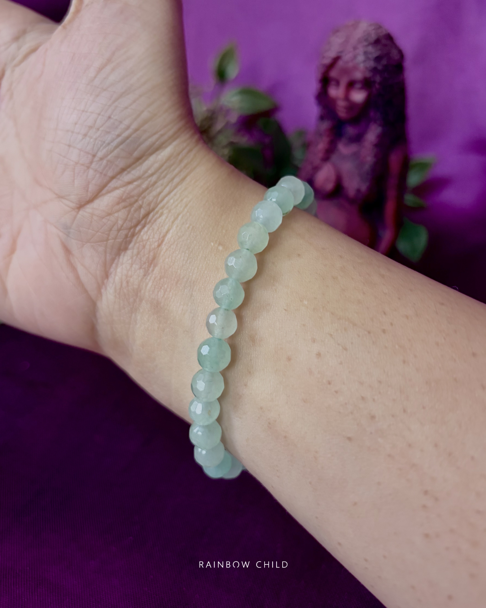 Green Aventurine 6mm Diamond Cut Crystal Bracelet