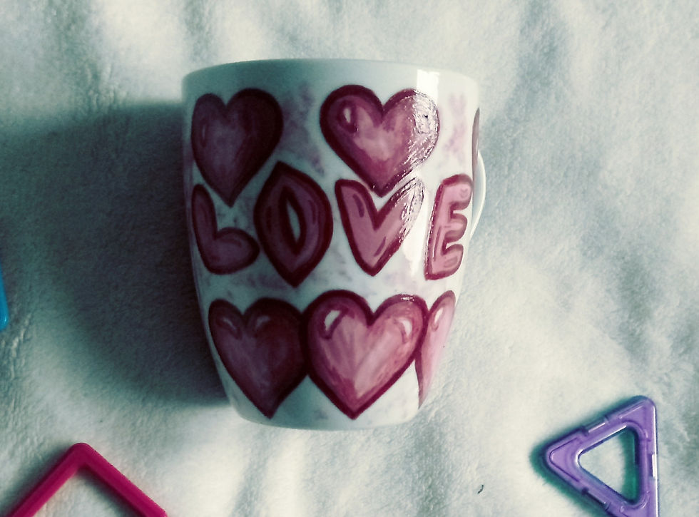 Миниатюра: Кружка "Love" с росписью ручной работы (розовая)