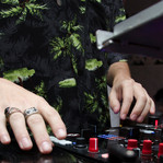 DJ