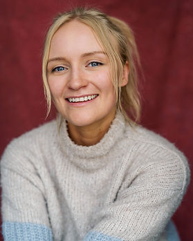 rosy headshot-100.jpg