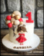 GATEAU FILLETTE ROBE ROUGE