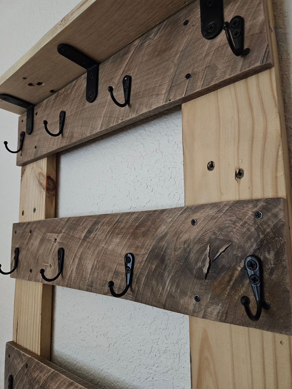 Thumbnail: Hanging Mug Rack