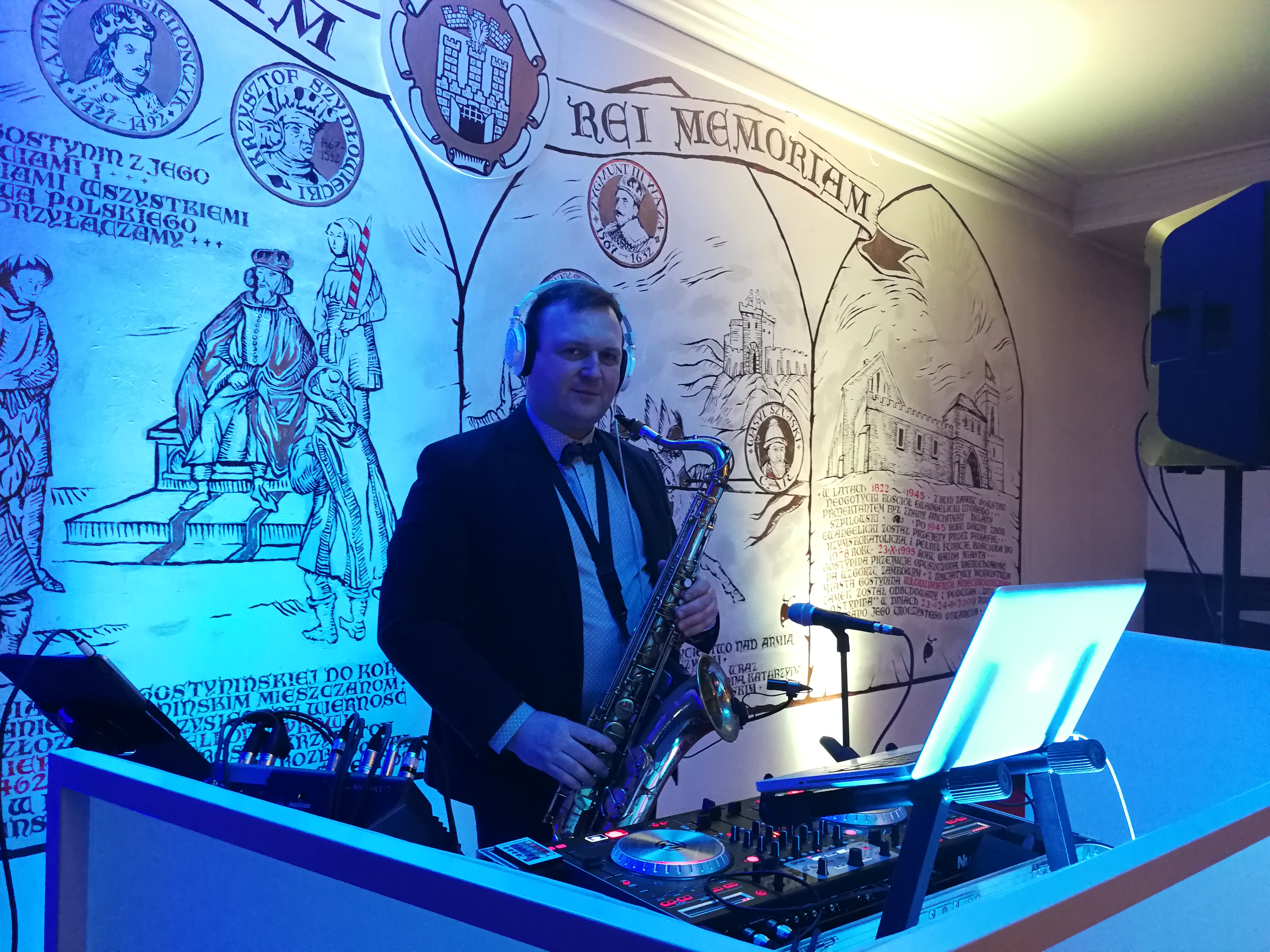 DJ Saxman