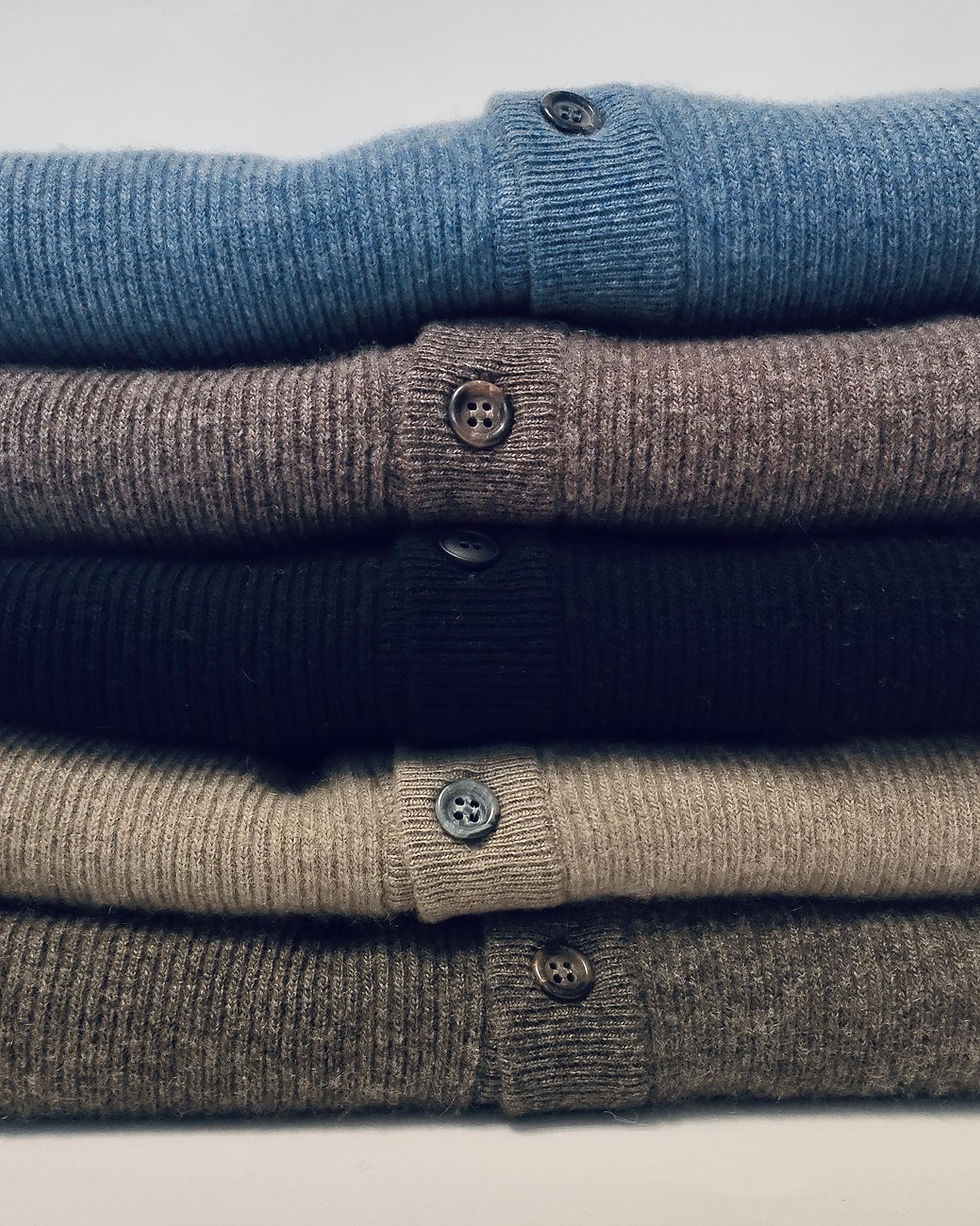 Thumbnail: Fisherman's rib knitted Wool & Cashmere Bomber Jacket