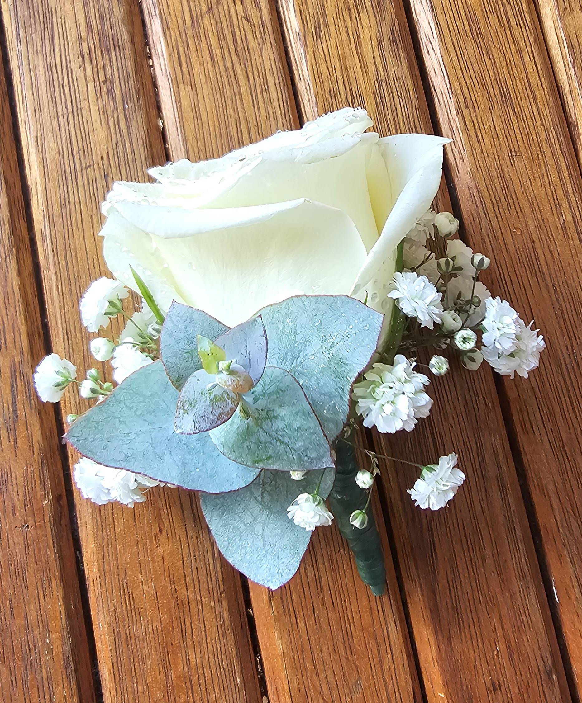 Ivory Boutonnière