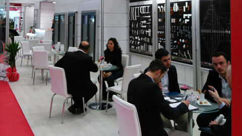 Kapı ve pencere sistemlerinde dayanıklılığı ve estetiği belirleyen ileri mühendislik çözümleri.