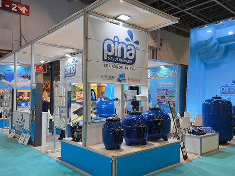 maxima stand