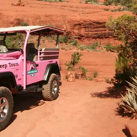 Unveiling Scottsdale's Hidden Wonders: Taking a Jeep Tour