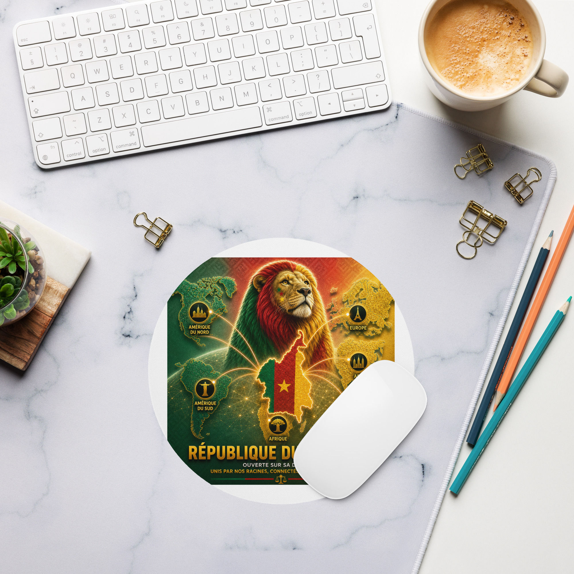 Tapis de souris rond - Agence Diaspora Camerounaise