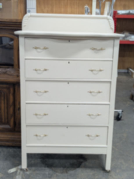 Vintage Highboy Dresser/Chest