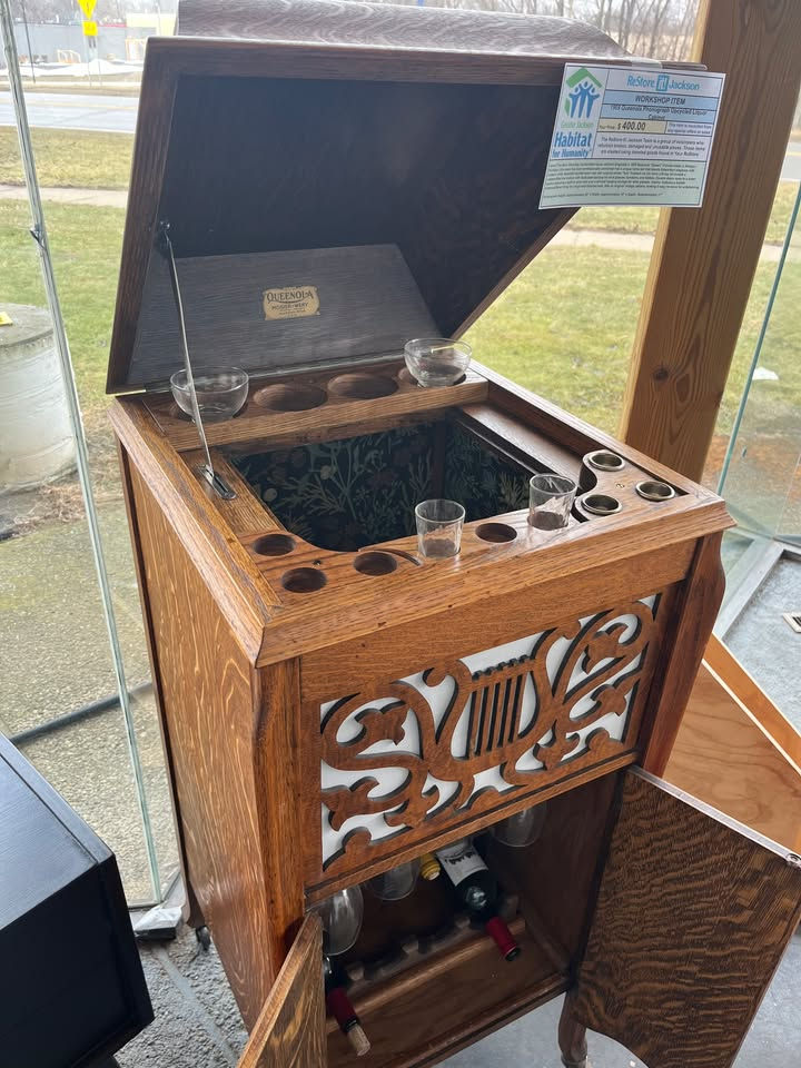 Thumbnail: Wood Bar Cabinet