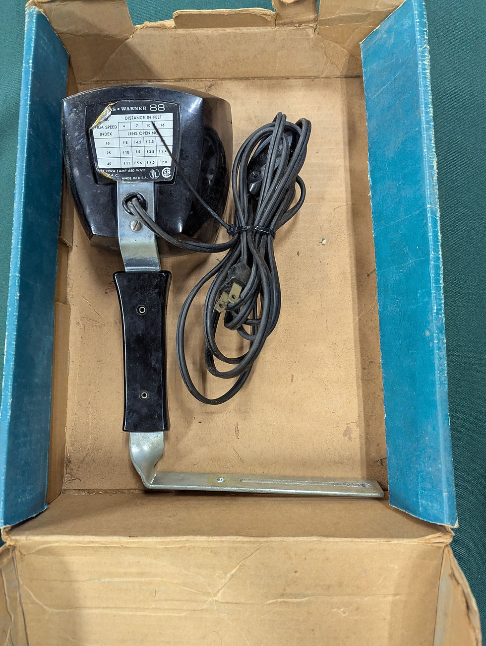Thumbnail: Westinghouse Super 88 Movie Light