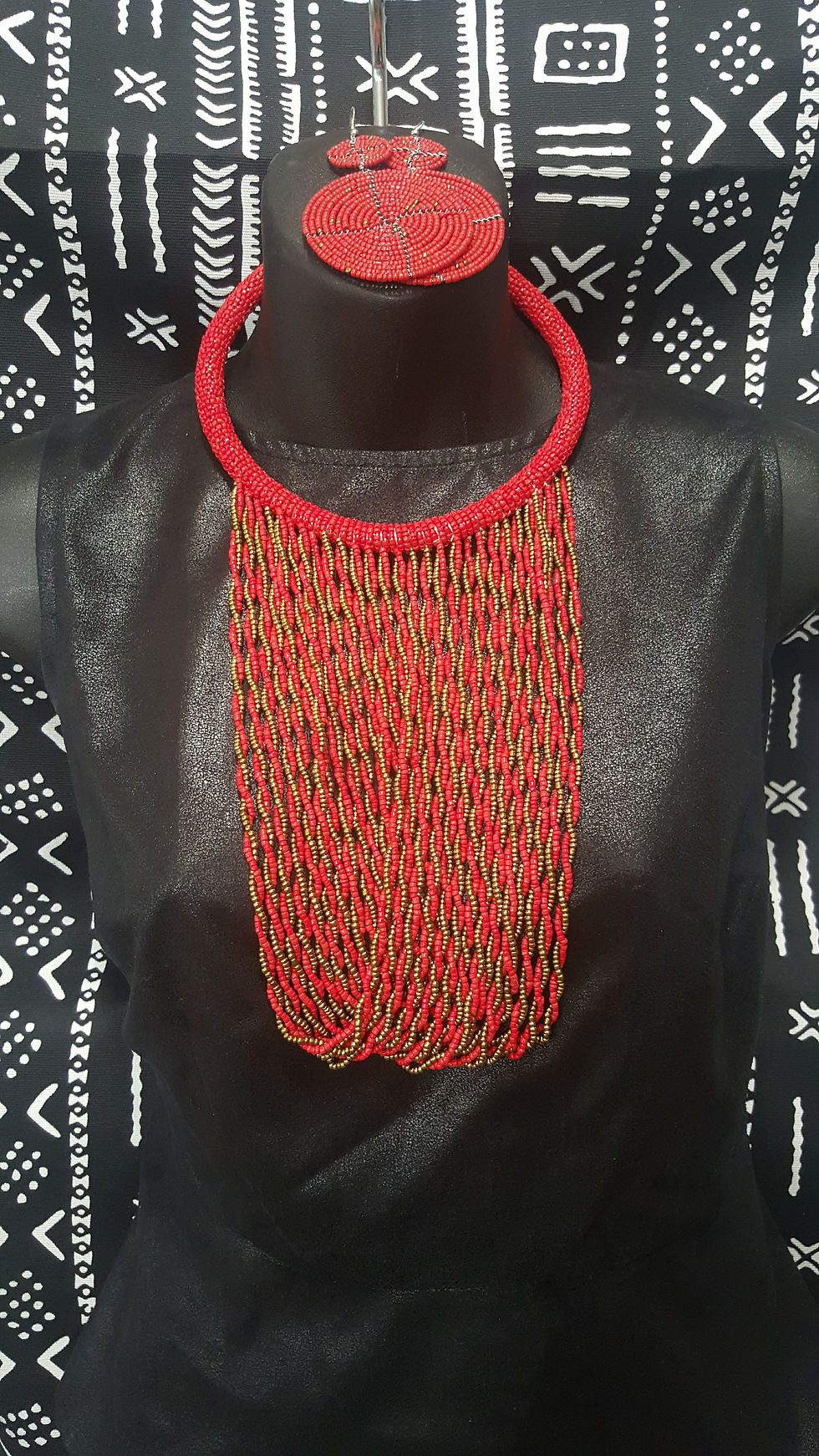 Red & Gold Pipe Swoop Necklace Set
