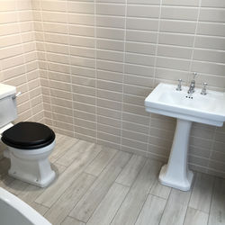 traditional bathroom