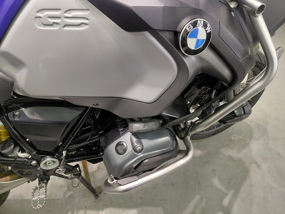 Thumbnail: BMW R1200GSA