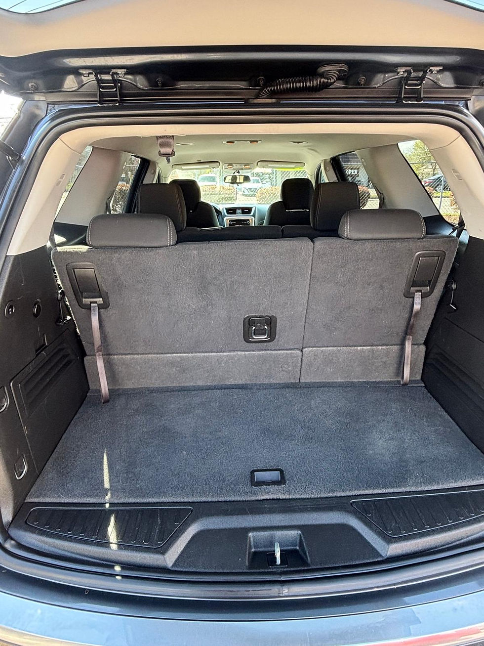 Thumbnail: 2013 GMC ACADIA SLE