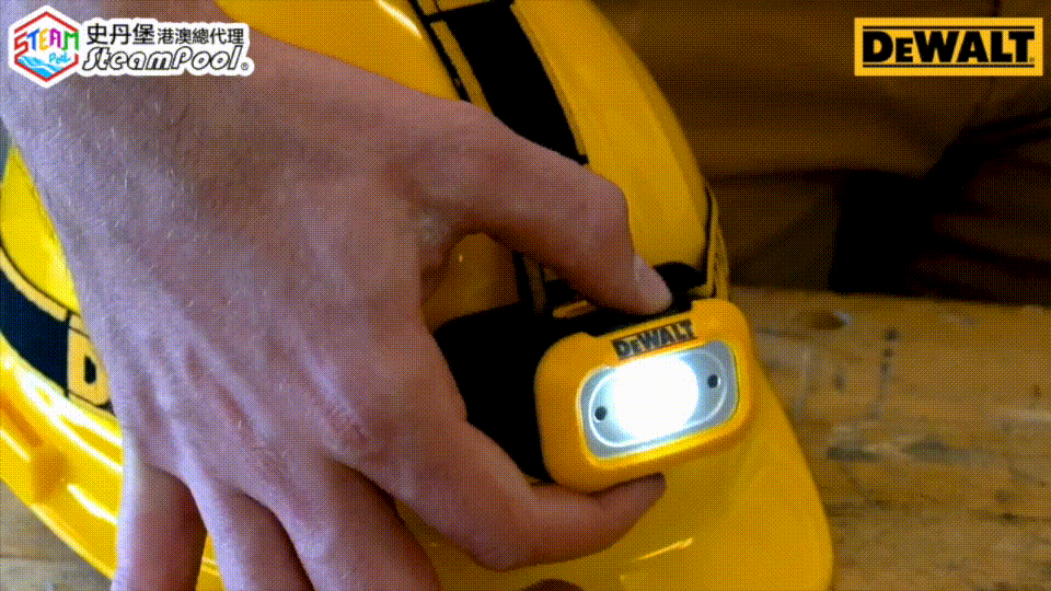 DEWALT 得偉 救援工具, 得偉工程引路人頭燈,防滑帶設計將頭燈緊固於頭上,以助看清前路,更設有運動傳感器,揮手即可開燈關燈