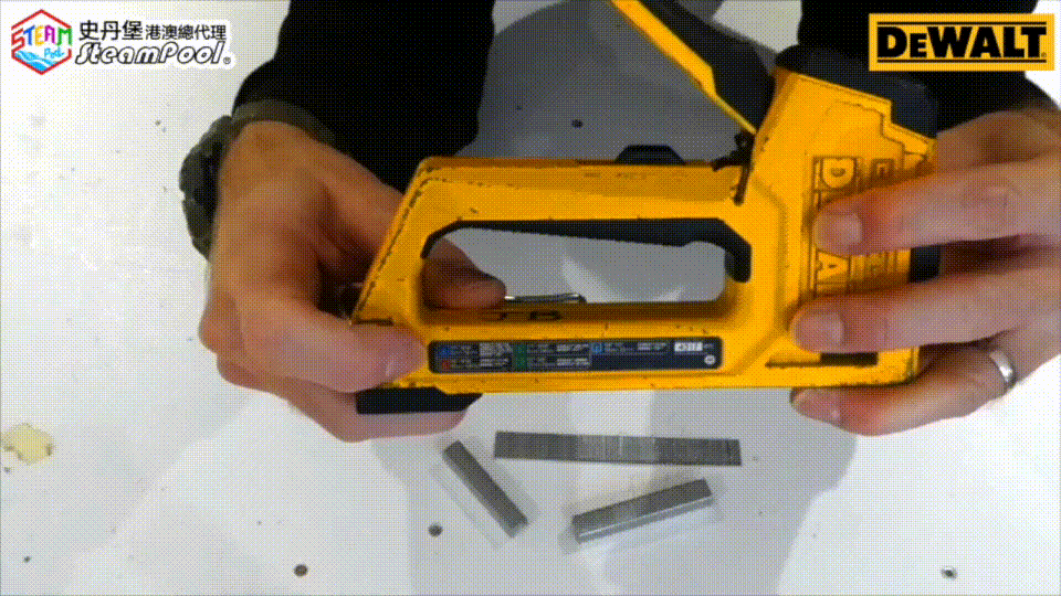 DEWALT 得偉萬用啪啪槍,相容多達 5 種釘,標示所有適用尺寸,簡單推制轉換模式,配合不同釘種,DWHTTR510