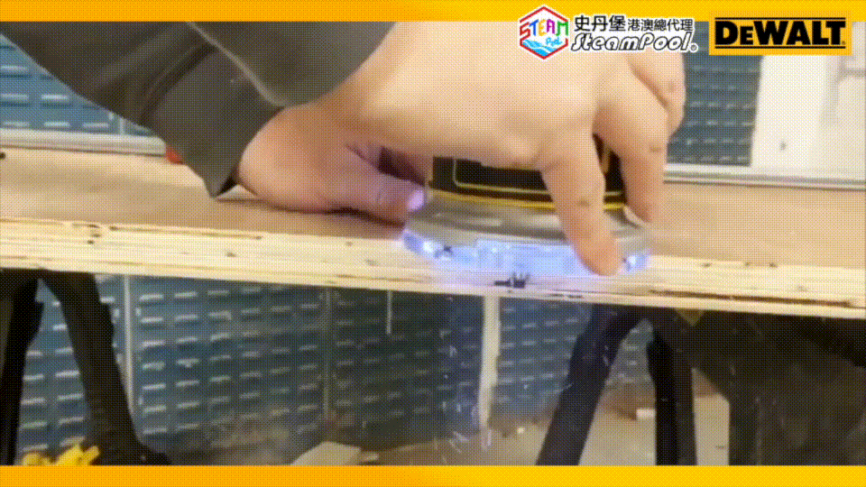 DEWALT 得偉木工必備工具,得偉脫韁阿修羅套裝,鑼機和修邊機設計互相切換,開槽,修邊,雕刻,一機完成,DCW600
