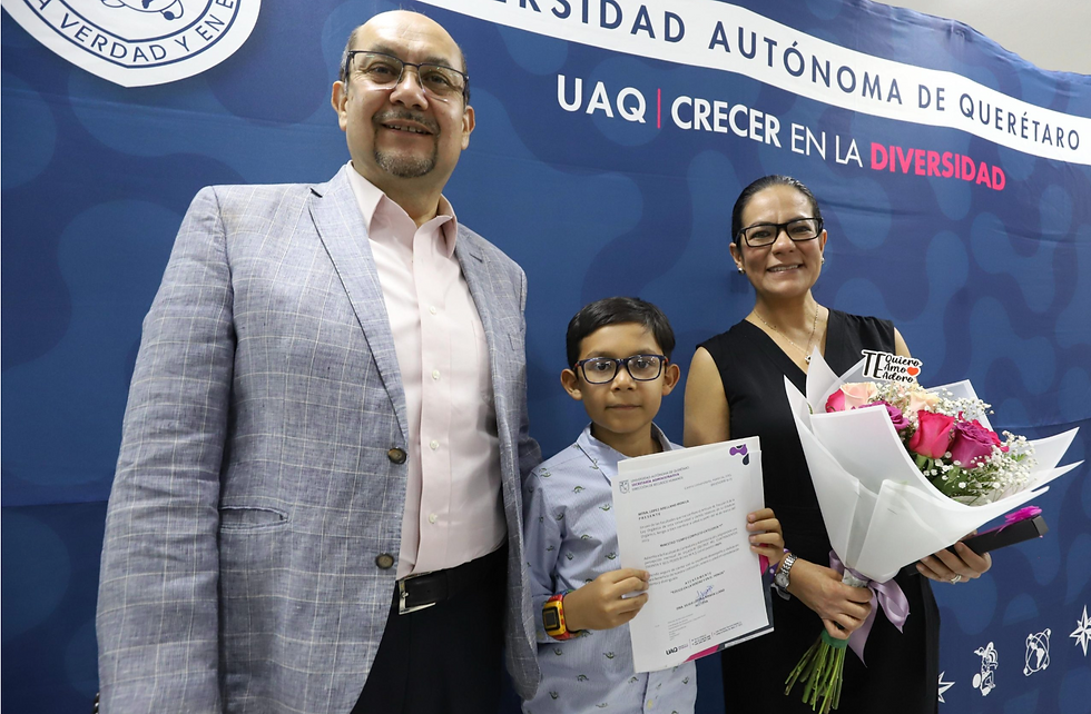 Entrega UAQ Plazas de Tiempo Completo a docentes