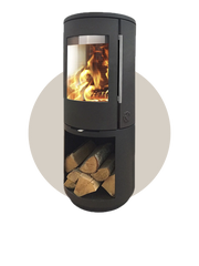 Poêle à bois Morsø 7393 colonne en fonte avec rangement à bois.